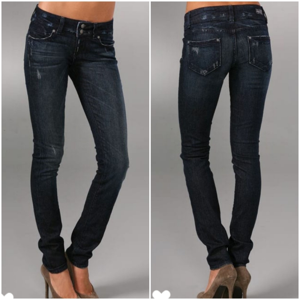 Paige Swall 26 skinny straight jeans.